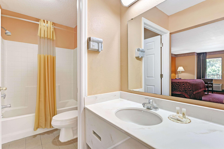 Bathroom 4, Daytona Beach Downtown, Volusia