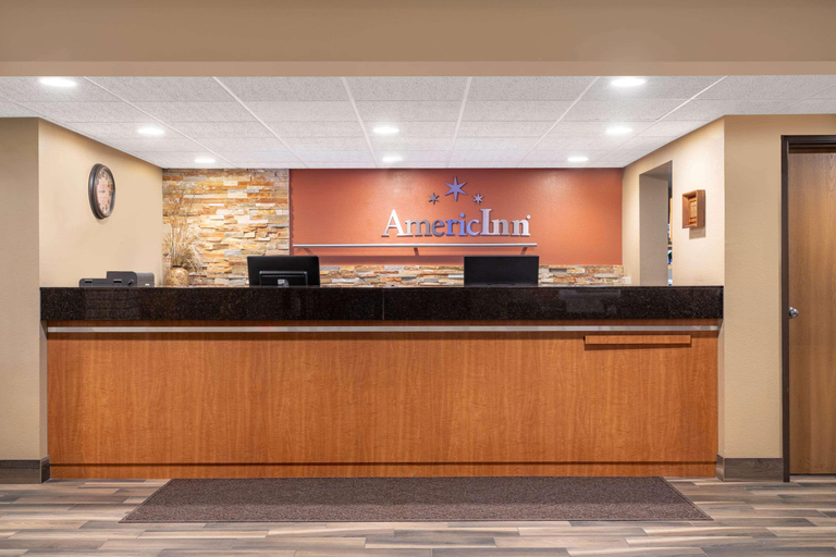 Public Area 2, AmericInn by Wyndham Sauk Centre, Stearns