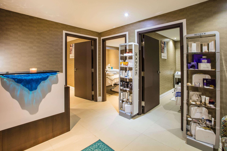 Public Area 3, Ramada by Wyndham Jacksons Point, York