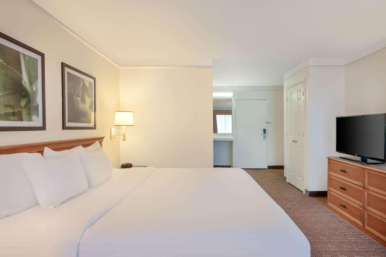 Bedroom 3, Baymont By Wyndham Daytona Beach/Intl Speedway, Volusia