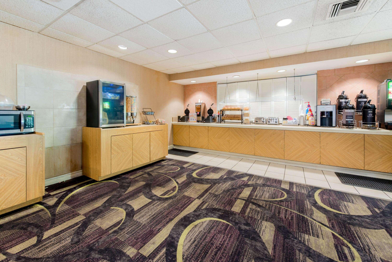 Public Area 2, La Quinta By Wyndham Ft Lauderdale Cypress Creek, Broward