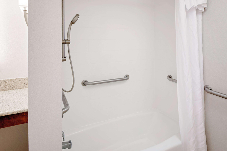 Bathroom 4, Homewood Suites by Hilton Raleigh/Cary, Wake