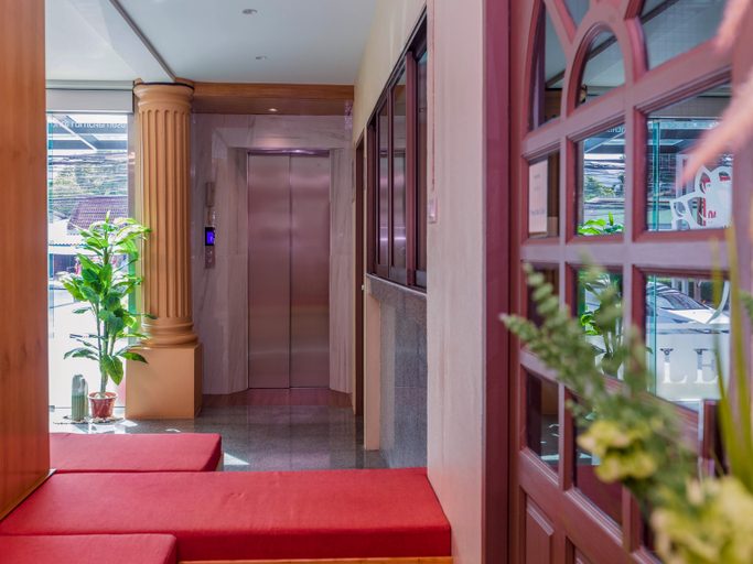 Public Area 4, LE'DA Hotel, Phuket Island