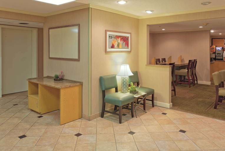 Public Area 2, Baymont by Wyndham Meridian, Lauderdale
