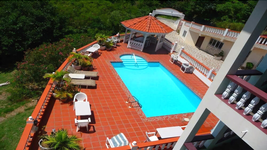Carriacou Grand View Hotel,