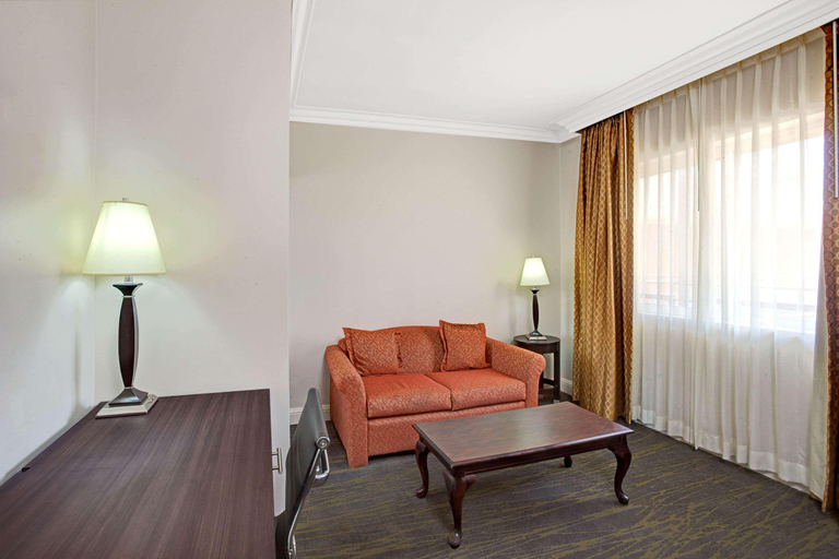 Bedroom 3, The Live Hotel, Los Angeles