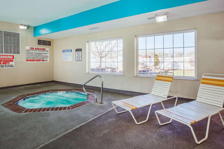 Sport & Beauty, La Quinta Inn AND Suites North Platte, Lincoln