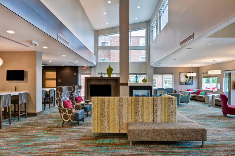 Public Area 2, Residence Inn by Marriott Milwaukee North/Glendale, Milwaukee