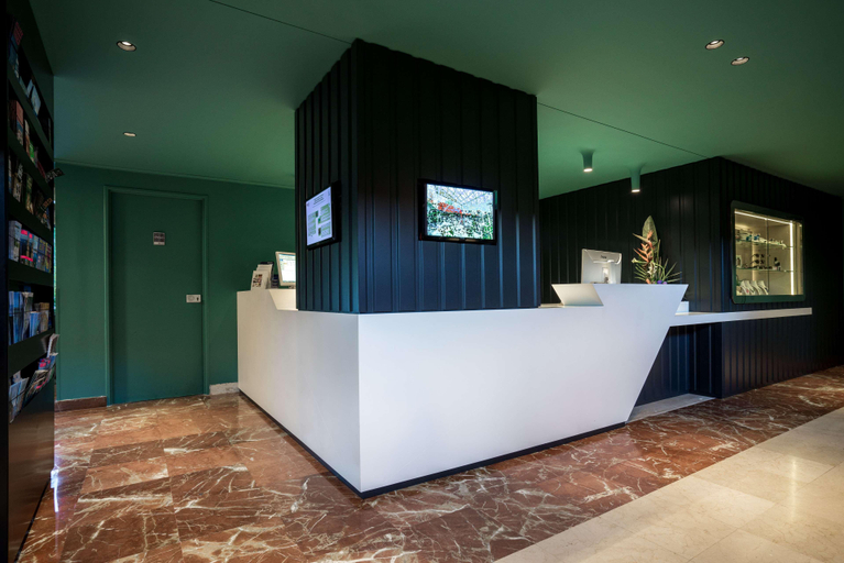 Public Area 4, Best Western Plus Hotel La Marina, Var