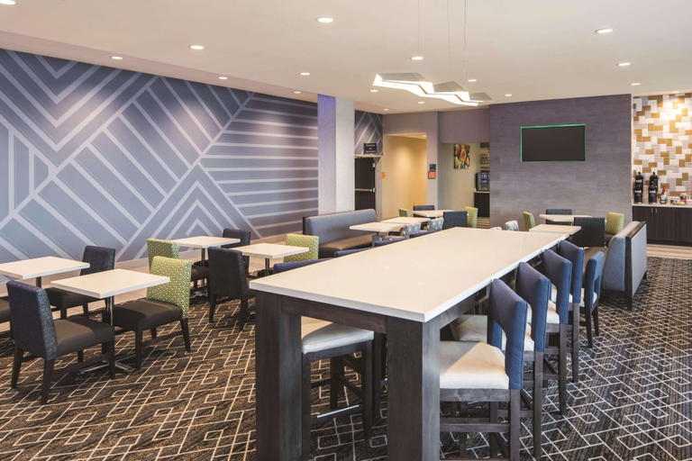 Food & Drinks 4, La Quinta Inn Suites By Wyndham Mcdonough, Henry