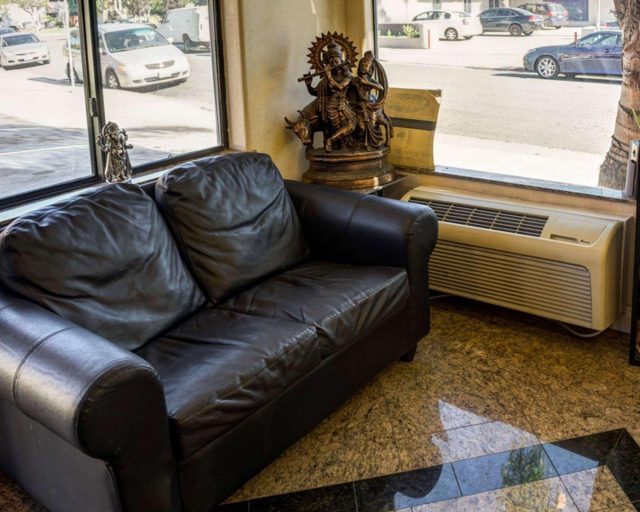 Public Area 2, Rodeway Inn near Venice Beach, Los Angeles