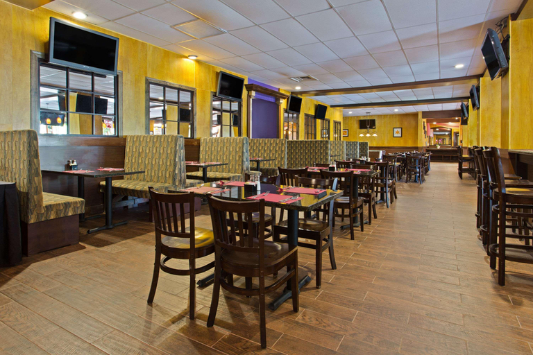 Food & Drinks 5, Ramada by Wyndham Tampa Airport Westshore, Hillsborough