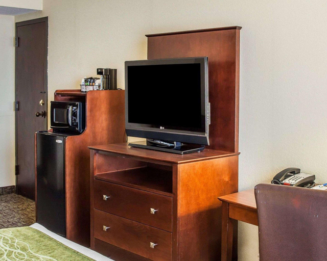 Bedroom 3, Comfort Inn (Pottstown), Montgomery