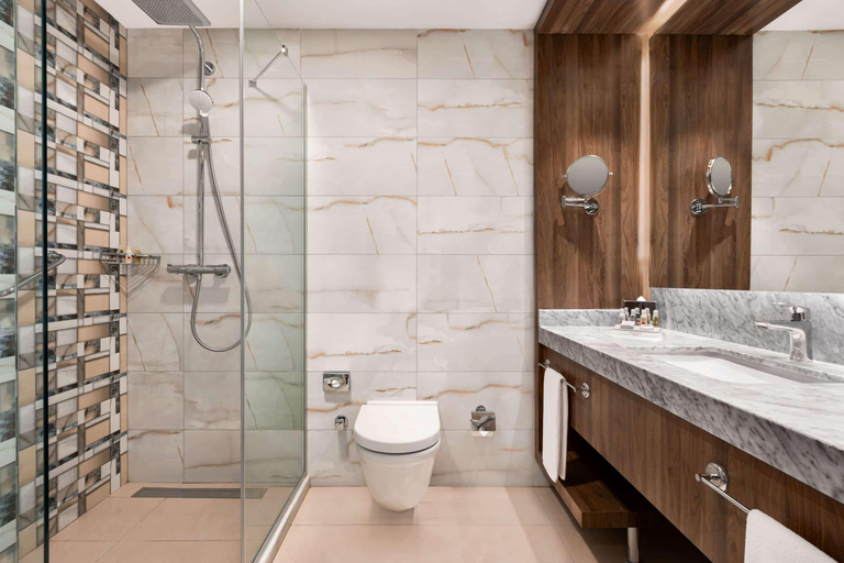 Bathroom 5, Ramada by Wyndham Beylikduzu, Büyükçekmece