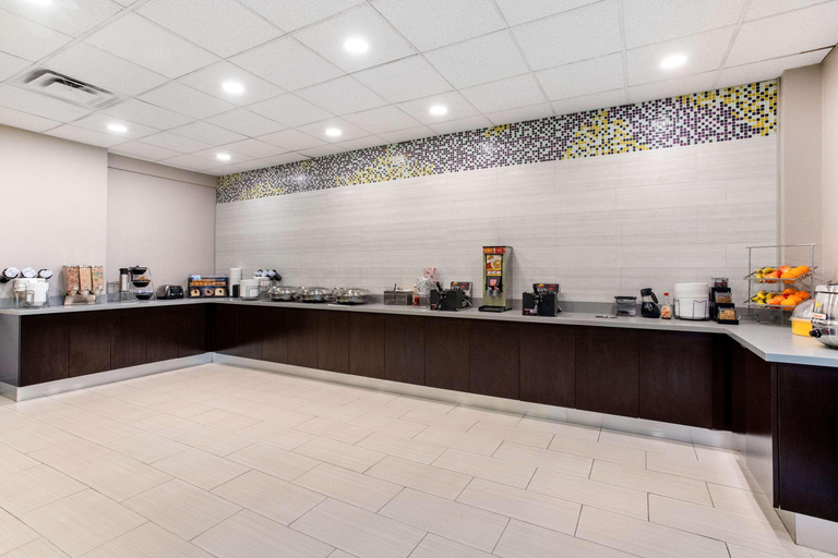 Public Area 2, La Quinta Inn & Suites Indianapolis South, Marion