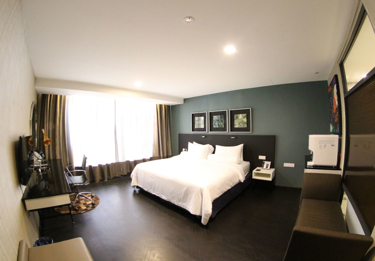 Bedrock Hotel, Kinta