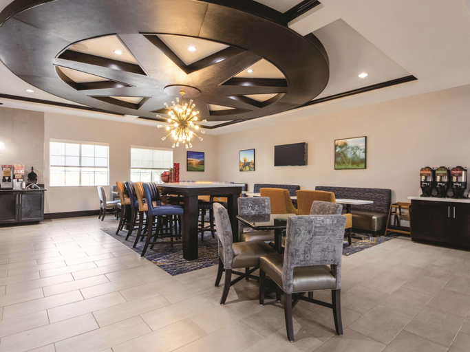 Public Area 2, La Quinta Inn & Suites by Wyndham McKinney, Collin