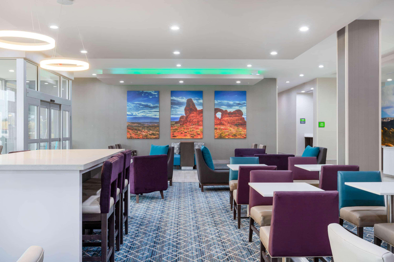 Public Area 3, La Quinta Inn & Suites by Wyndham Kanab, Kane