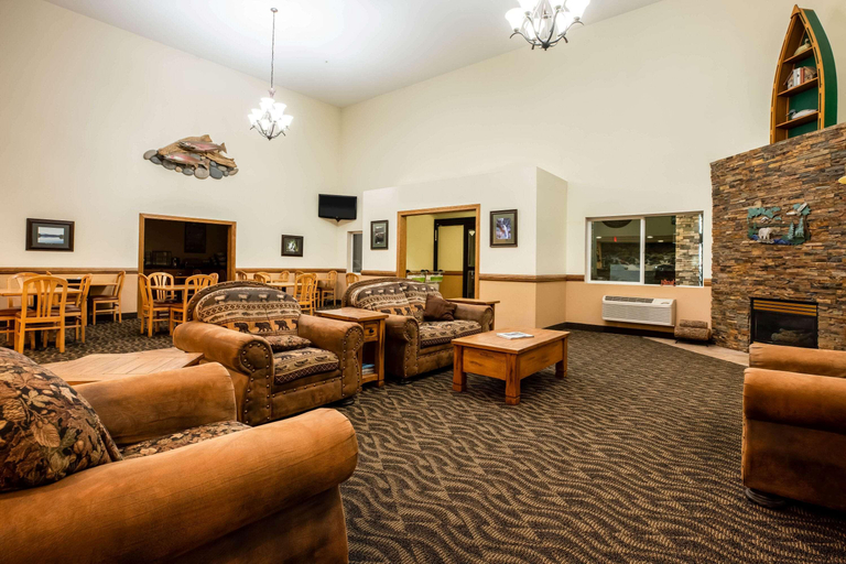 Public Area 2, La Quinta Inn & Suites Grants Pass, Josephine