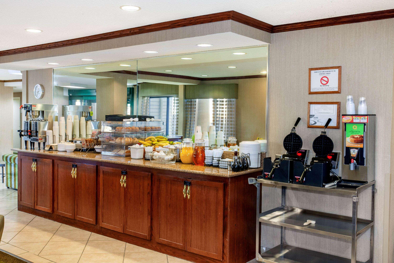 Public Area 2, La Quinta Inn by Wyndham Wausau, Marathon