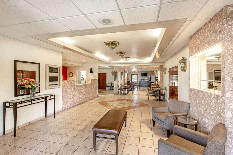 Public Area 2, Econo Lodge Vero Beach - Downtown, Indian River