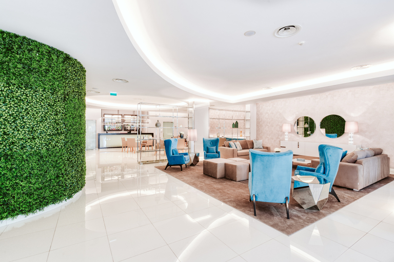 Public Area 4, Vila Baleira Funchal, Funchal