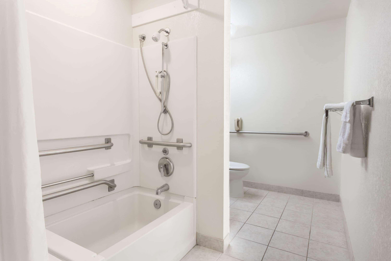Bathroom 4, Sleep Inn & Suites Tallahassee-Capitol, Leon