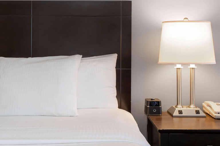 Bedroom 3, La Quinta Inn & Suites by Wyndham St. Augustine, Saint Johns