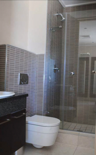 Bathroom, 30 Degrees, eThekwini