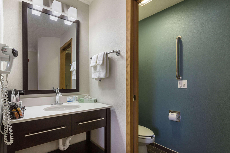 Bathroom 4, Spark By Hilton El Paso University, El Paso