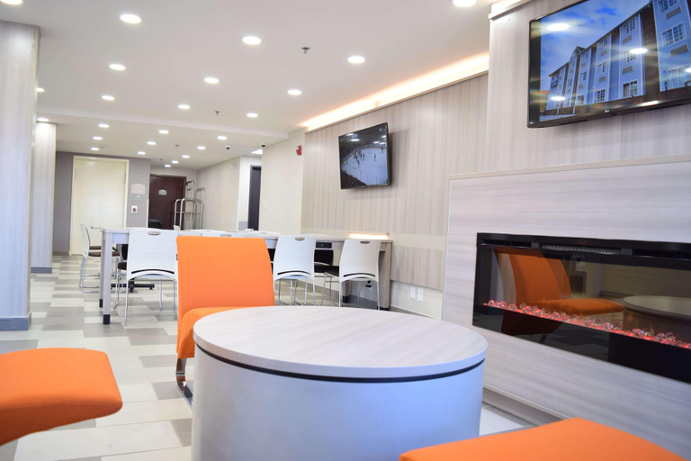Public Area 3, Microtel Inn & Suites by Wyndham Raleigh, Wake