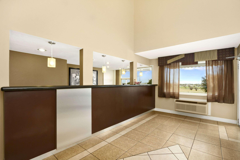 Public Area 2, Super 8 by Wyndham Fort Worth TX, Fort Worth