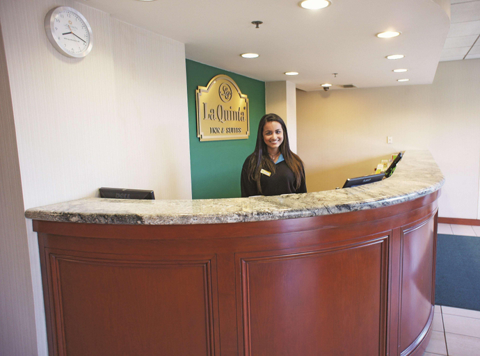 Public Area 2, La Quinta Inn & Suites By Wyndham Stamford, Fairfield