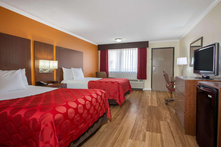 Bedroom 3, Ramada by Wyndham Tampa Airport Westshore, Hillsborough