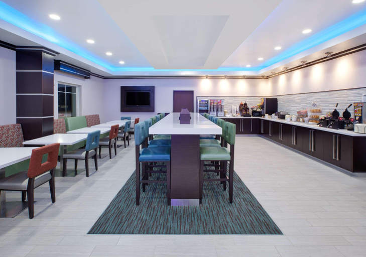 Public Area 2, Spark by Hilton Midland South, Midland