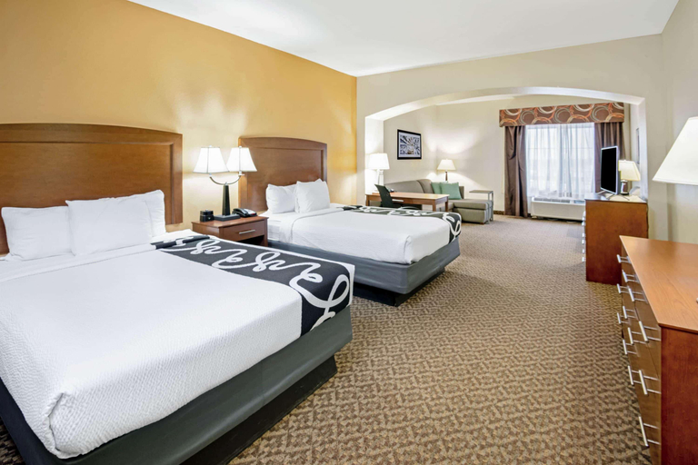 Bedroom 3, La Quinta Inn & Suites Lawton, Comanche