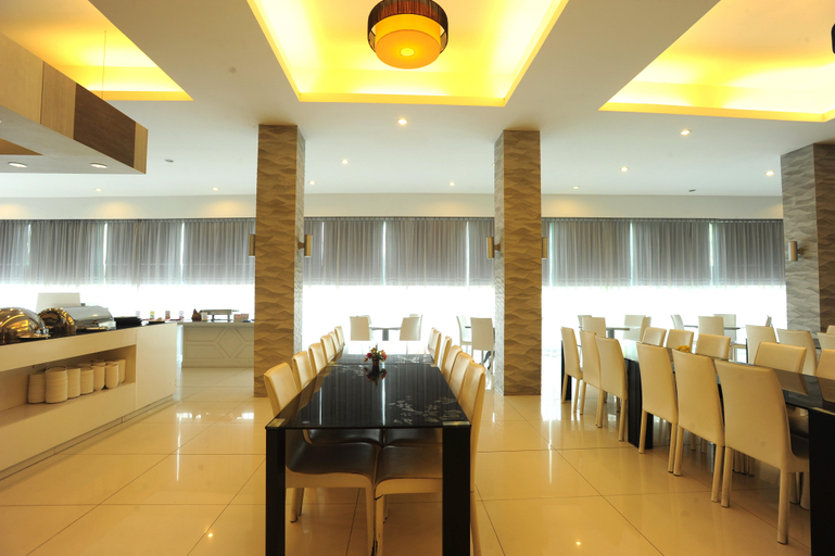 Food & Drinks, Chaleena Princess Ramkhamhaeng, Bang Kapi