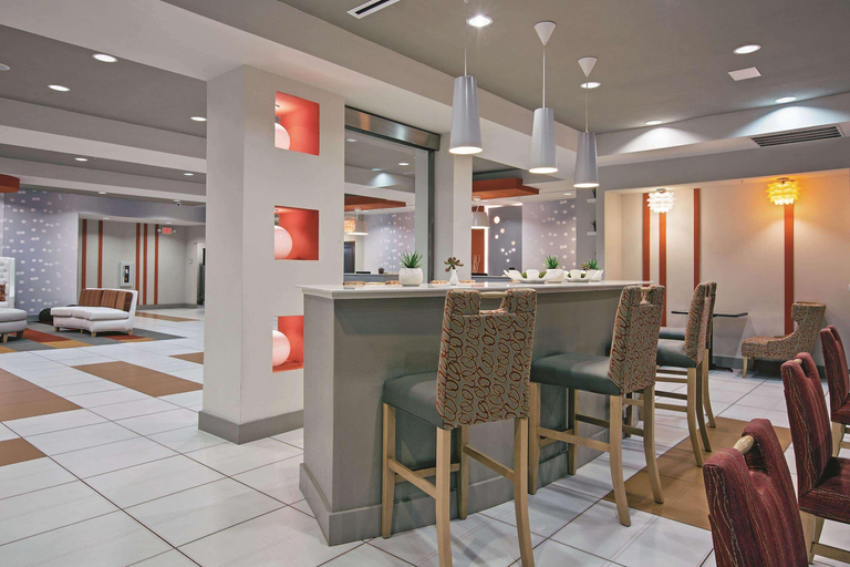 Public Area 3, La Quinta Inn & Suites by Wyndham Harrisburg-Hershey, Dauphin