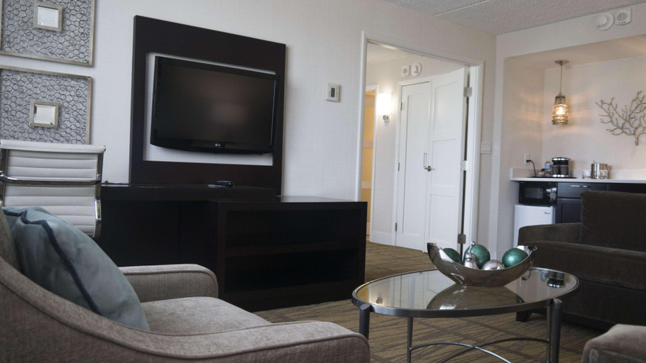 Bedroom 4, DoubleTree by Hilton Hotel Rochester, Monroe