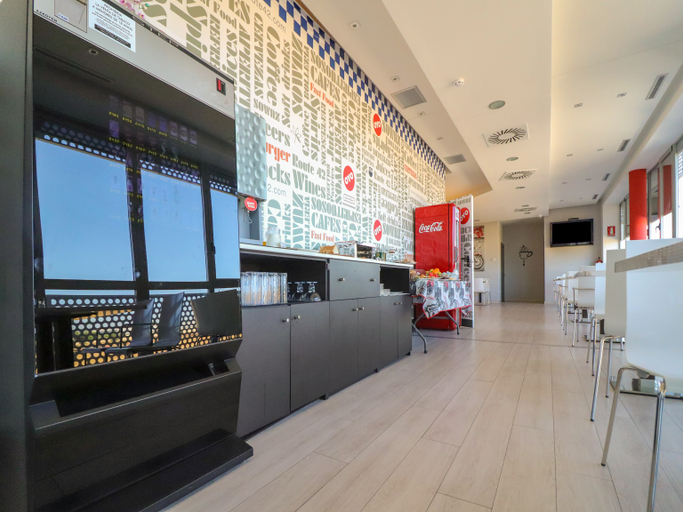 Public Area 2, Ele Route 42, Toledo