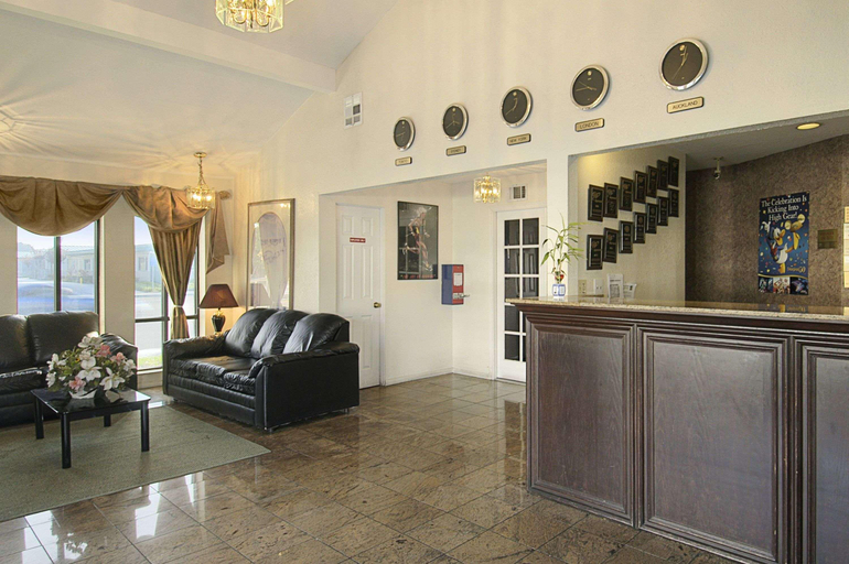 Public Area 2, Solara Inn and Suites, Orange