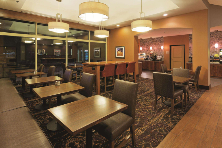 Public Area 2, La Quinta Inn & Suites by Wyndham Butte, Silver Bow