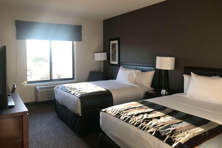 Bedroom 3, Hampton Inn San Jose Cherry Ave, Santa Clara