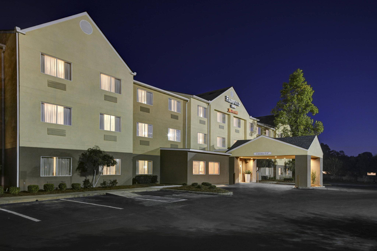 Exterior & Views 1, Fairfield Inn Dothan, Houston