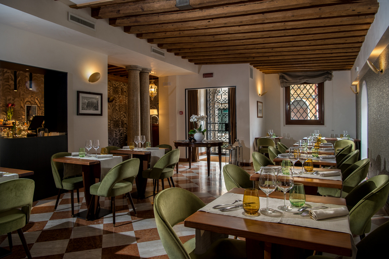 Food & Drinks 5, Sonder Salute Palace, Venezia