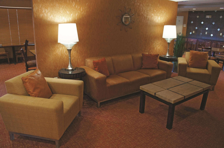 Public Area 2, La Quinta Inn & Suites by Wyndham Bismarck, Burleigh