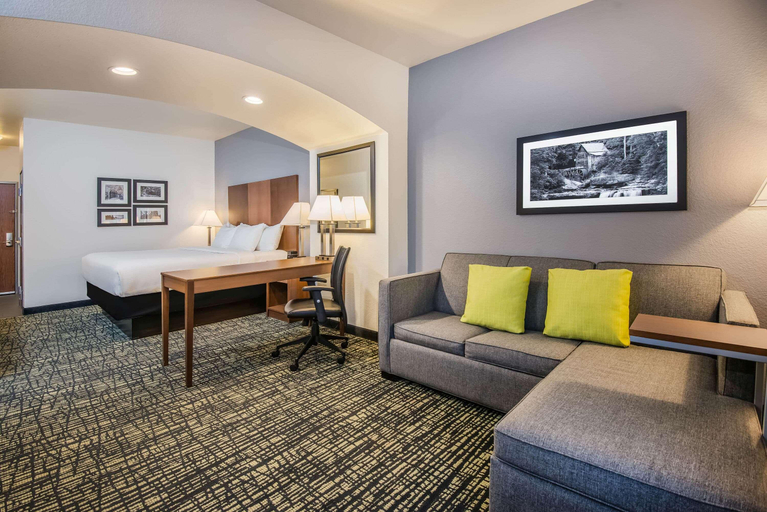 Public Area 2, La Quinta Inn & Suites by Wyndham Morgantown, Monongalia