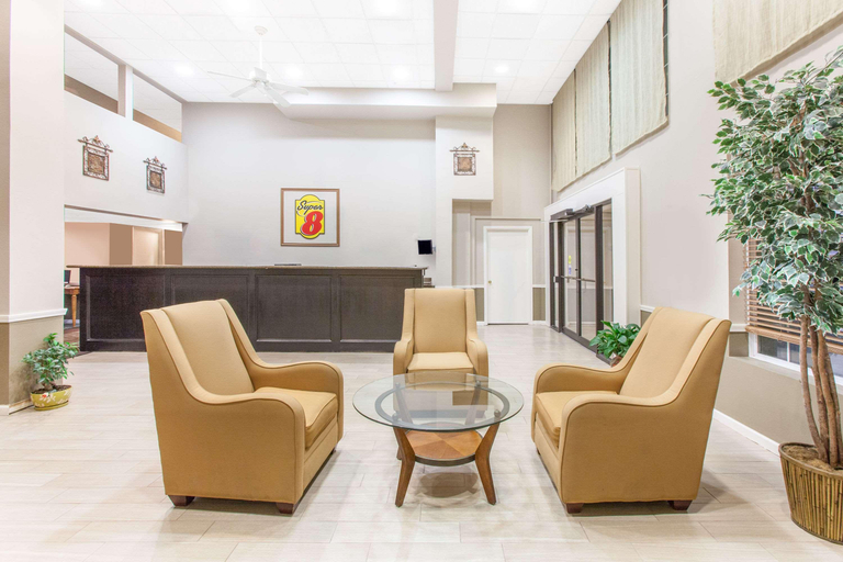 Public Area 3, Super 8 by Wyndham Oklahoma City, Oklahoma