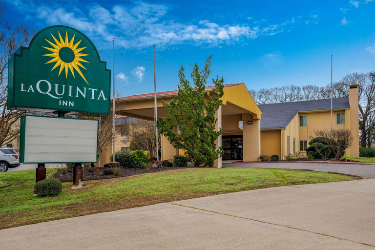 Exterior & Views 2, La Quinta Inn by Wyndham El Dorado, Union