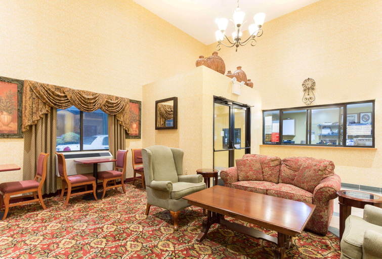 Public Area, Super 8 by Wyndham Indian Head MD, Charles